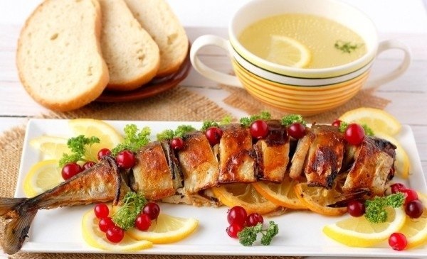 Закуска зі скумбрії