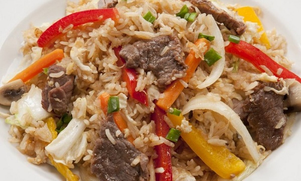 Яловичина з грибами і рисом